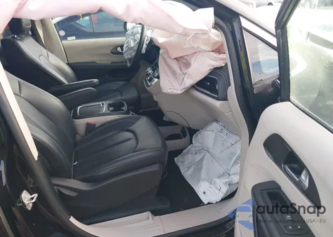 2024 Chrysler Pacifica Hybrid Select from USA, damaged, VIN 2C4RC1S72RR130699